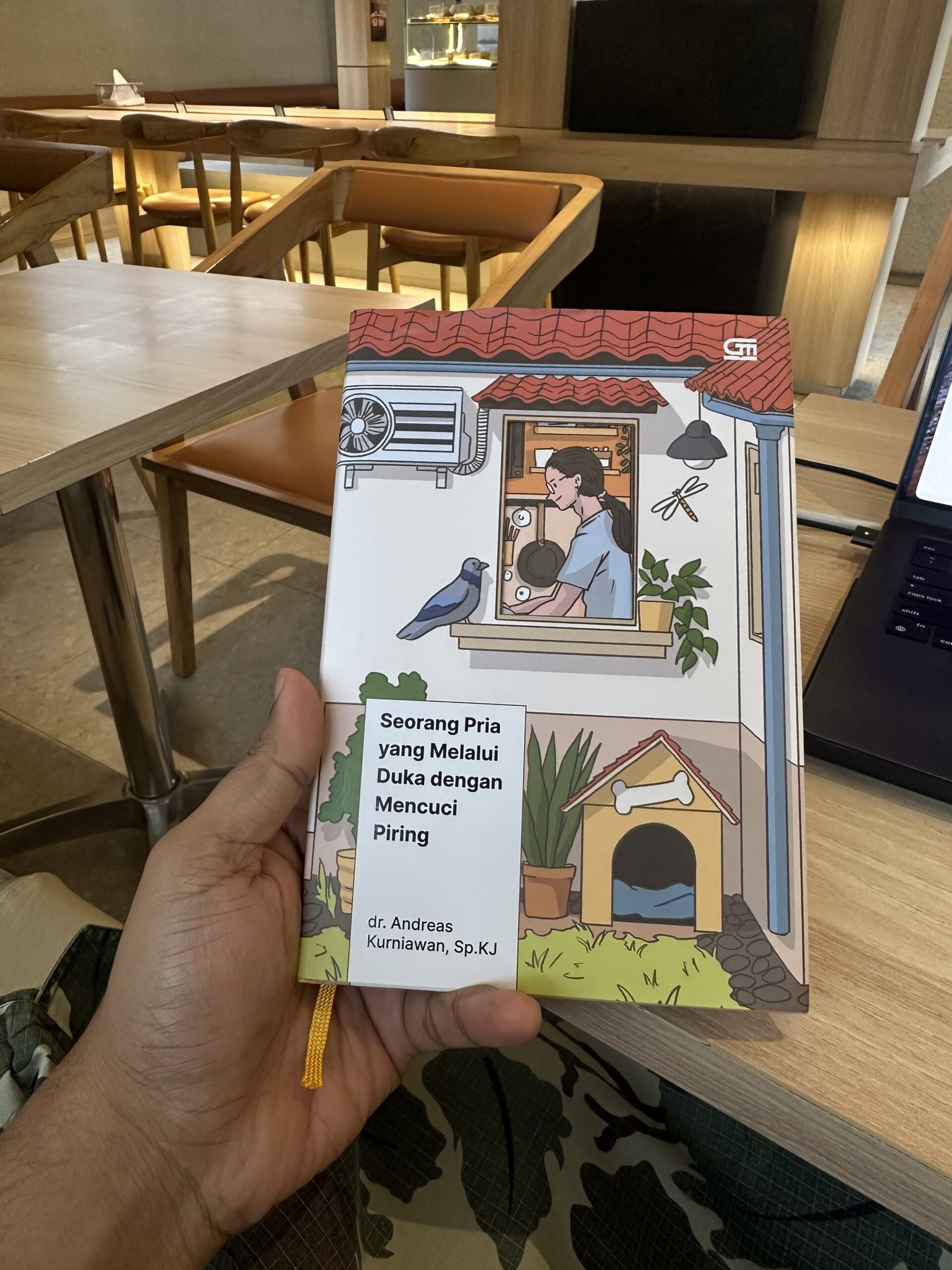 What I Learn from Seorang Pria yang Melalui Duka dengan Mencuci Piring